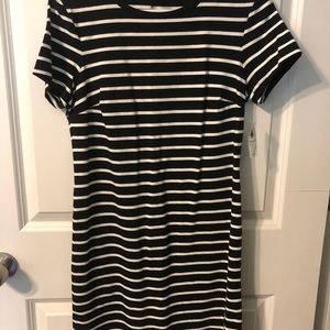Old Navy Crew Neck Striped Dress, M